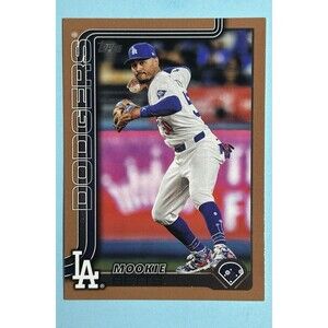 Mookie Betts LA Dodgers 2025 Topps Series 2  Gold #500 Ser 0644/2025